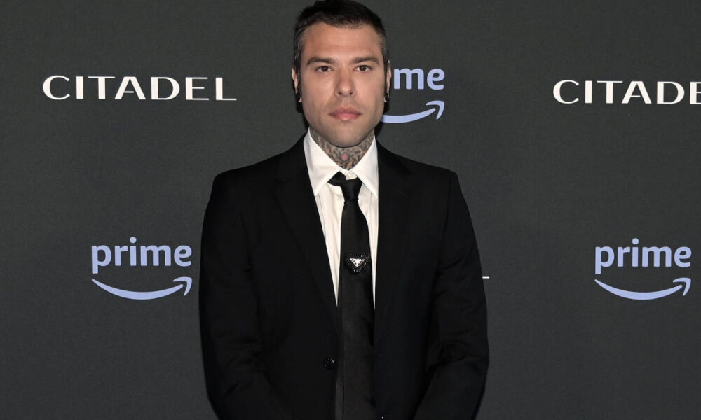 Fedez non risponde: la reazione alla domanda molto personale