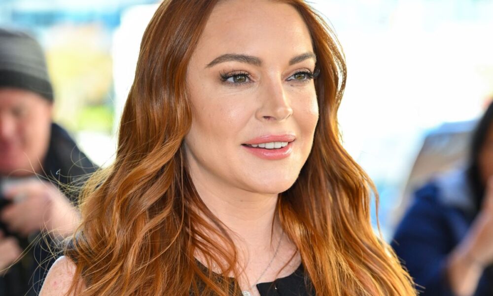 Lindsay Lohan “trasformata” e “irriconoscibile”: bufera dopo le foto social